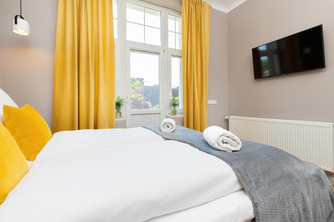 Sopot Rivoli Apartments Near The Beach & Pier By Noclegi Renters Extérieur photo